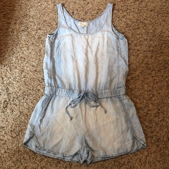 cloth & stone Pants - [Cloth & Stone] Sleeveless Chambray Shorts Romper